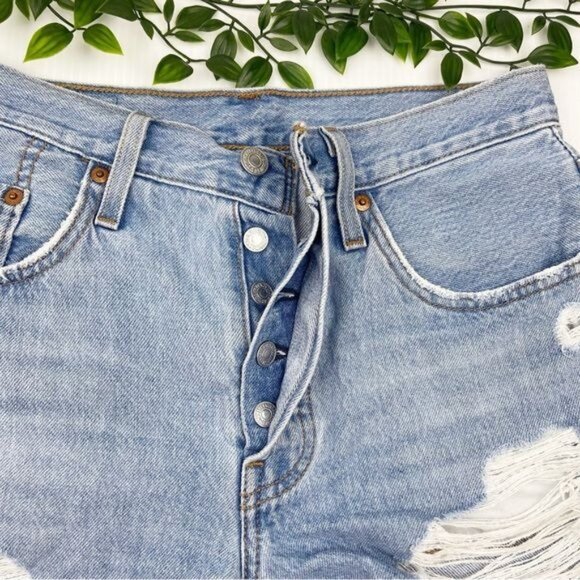 LEVI'S 501 High Rise Denim Shorts distressedSansome Stranger frayed hem 25 - Picture 4 of 11